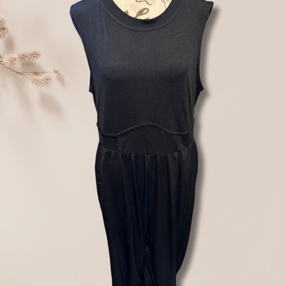 Black Sleeveless Corset-Style Jumpsuit - XL